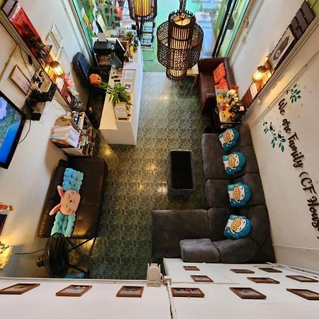 Chiangmai First House & Tour Hostel เชียงใหม่ ภายนอก รูปภาพ